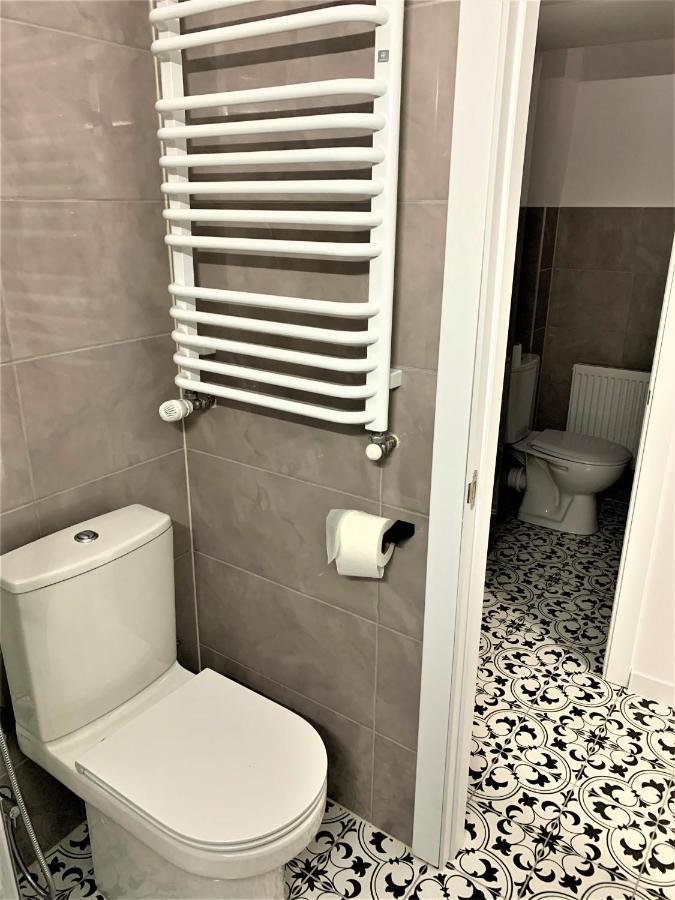 Glorious Apartment Near The Old City Lvov Exteriér fotografie