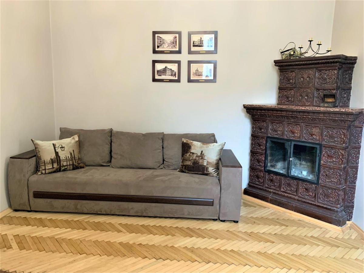Glorious Apartment Near The Old City Lvov Exteriér fotografie