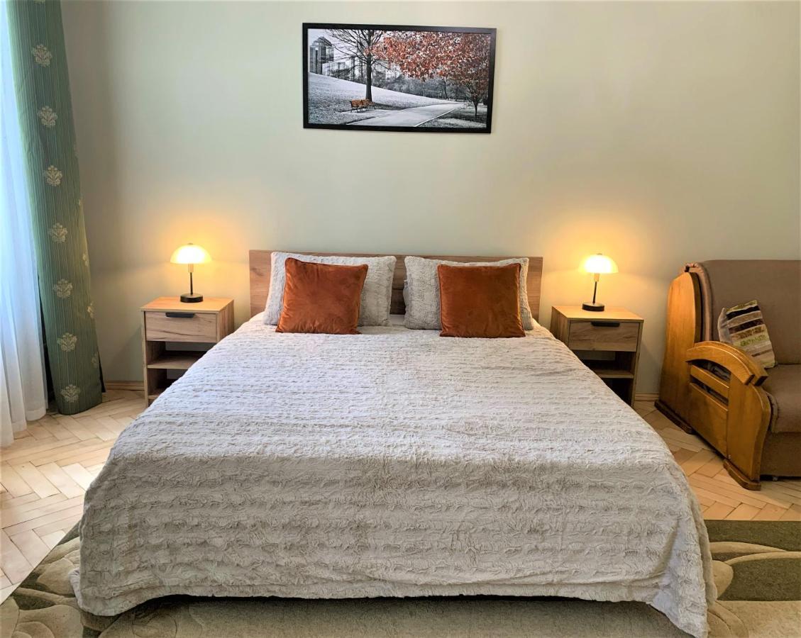 Glorious Apartment Near The Old City Lvov Exteriér fotografie