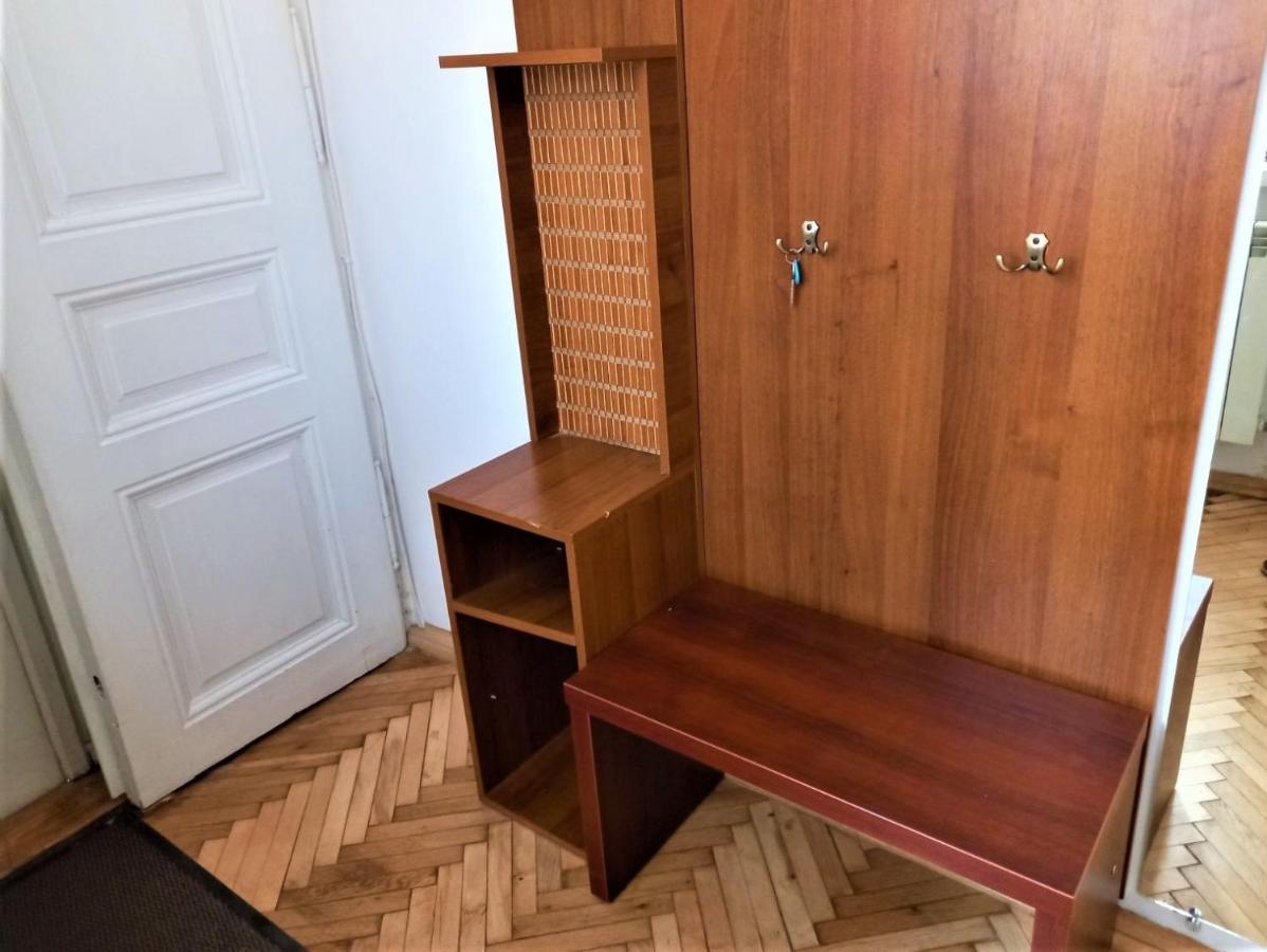 Glorious Apartment Near The Old City Lvov Exteriér fotografie